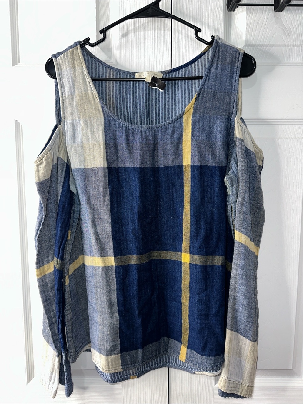 Side Stitch Cold-Shoulder Plaid Top in Navy, Light Blue and Yellow